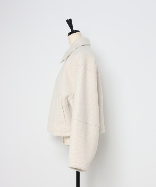 Bonjour Sagan(ボンジュールサガン)の「ブークレステンカラーWジップブルゾン(ブルゾン・レディース・ライトグレー/アイボリー/チャコールグレー・FREE)」の11枚目の写真