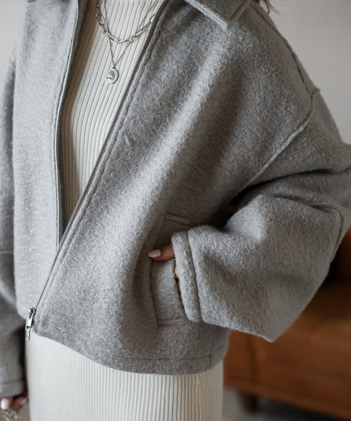 Bonjour Sagan(ボンジュールサガン)の「ブークレステンカラーWジップブルゾン(ブルゾン・レディース・ライトグレー/アイボリー/チャコールグレー・FREE)」の16枚目の写真