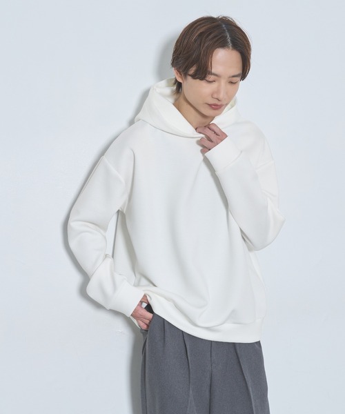 Honeys（ハニーズ）の「きれいめパーカー（パーカー・レディース・オフホワイト/ブラック/ブルー/ピンク/ダークブラウン・S/M/L/LL/3L）」の8枚目の写真