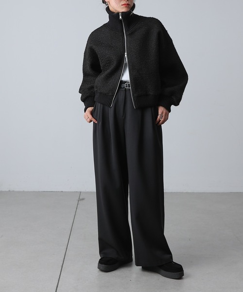 COLONY 2139（コロニートゥーワンスリーナイン）の「ブークレスタンドW