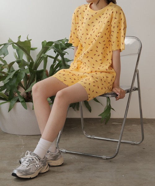 【極美品】ルームウェアセットアップ フルーツ柄 フリル オフショルダー FRUIT OF THE LOOM/フルーツオブザルーム フルーツ柄ワッフル