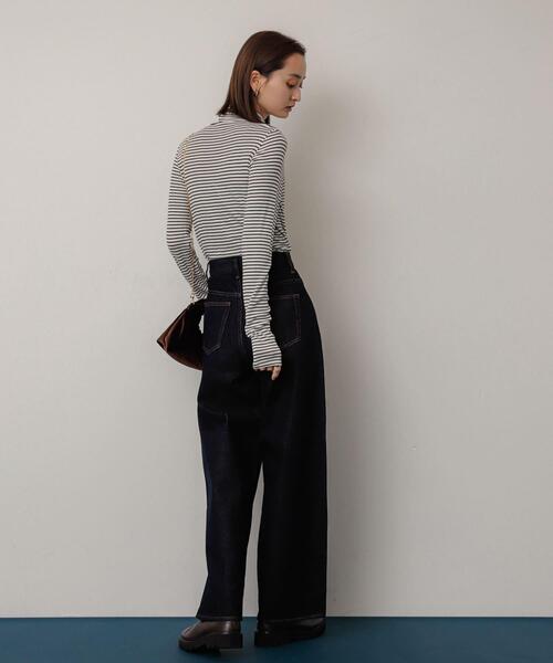 SENSE OF PLACE by URBAN RESEARCH（センスオブプレイスバイアーバンリサーチ）の「メローハイネックトップ（Tシャツ/カットソー・レディース・グリーン/ホワイト系その他/チャコールグレー/アイボリー/ブラック/イエロー・ONE）」の14枚目の写真