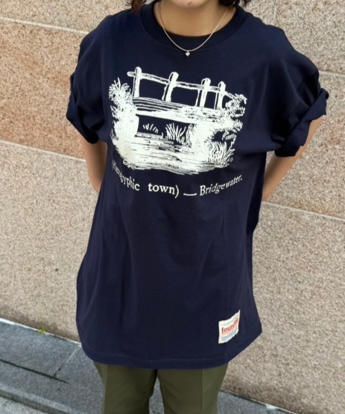 THEATRE PRODUCTS（シアタープロダクツ）の「【Found THEATRE PRODUCTS】ブリッジウォータープリントTシャツ（Tシャツ/カットソー・レディース・ホワイト/ネイビー・FREE）」の7枚目の写真