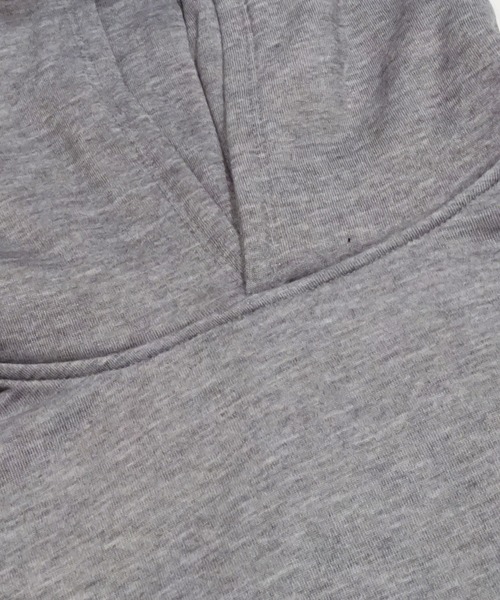 coca(coca)(コカ)の「裏起毛クロップドパーカースウェット(スウェット・レディース・ブラック/グレー・L/M)」の16枚目の写真