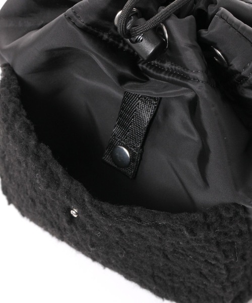 LAKOLE（ラコレ）の「ボアコンビミニショルダーバッグ / 132230（ショルダーバッグ・メンズ・カーキ/ブラック/ベージュ・FREE）」の19枚目の写真