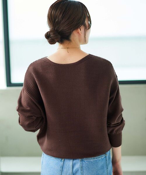 le.coeur blanc（ルクールブラン）の「横リブボートネックニット（ニット/セーター・レディース・ブラウン/ボルドー/ライトベージュ/ブラック・38）」の6枚目の写真