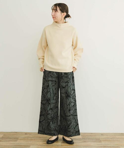 ITEMS URBANRESEARCH（アイテムズ アーバンリサーチ）の「ボトルネックニット（ニット/セーター・レディース・ピンク/グリーン/ブラック/オフホワイト/ライトブルー・FREE）」の20枚目の写真