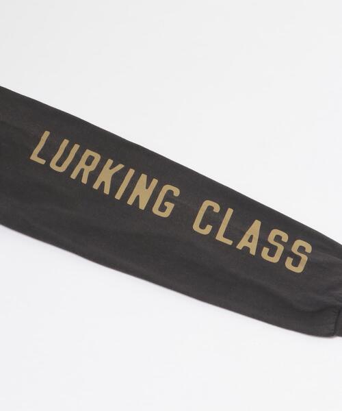 LURKING CLASS（ラーキングクラス）の「『別注』LURKING CLASS×URBS　ROLL L/S TEE（Tシャツ/カットソー・メンズ・ブラック系その他・X-LARGE/LARGE/MEDIUM）」の4枚目の写真
