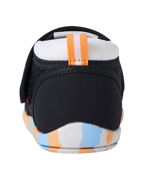 MIKI HOUSE(ミキハウス)の「ダブルラッセル セカンドベビーシューズ(スニーカー・キッズ・ラベンダー/ホワイト/ブラック・15.5cm/15cm/14.5cm/14cm)」の13枚目の写真