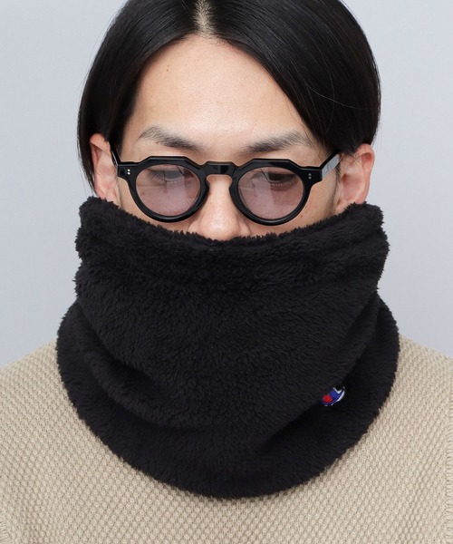 Champion(チャンピオン)の「たっぷりボリューム ファーフリース ボアネックウォーマー(ネックウォーマー/スヌード・メンズ・ブラック/グレイッシュベージュ/アイボリー/ネイビー/チャコール・FREE)」の17枚目の写真