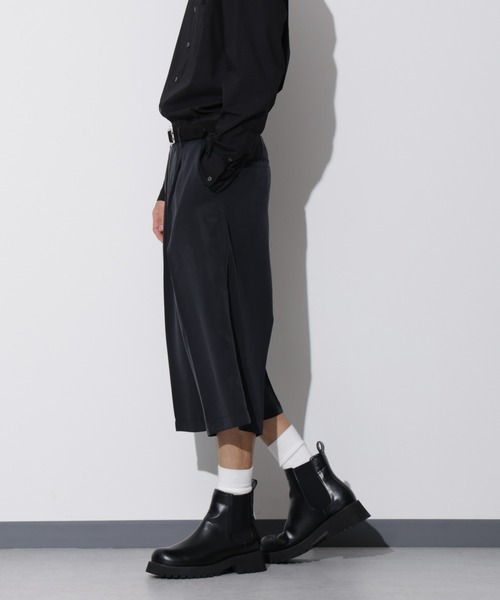 Apo(s)ture(アポスチャー)の「LEWES-004/ センタープリーツサルエルパンツ(その他パンツ・メンズ・ブラック/ベージュ/ネイビー・XS/S/M/L/XL)」の5枚目の写真