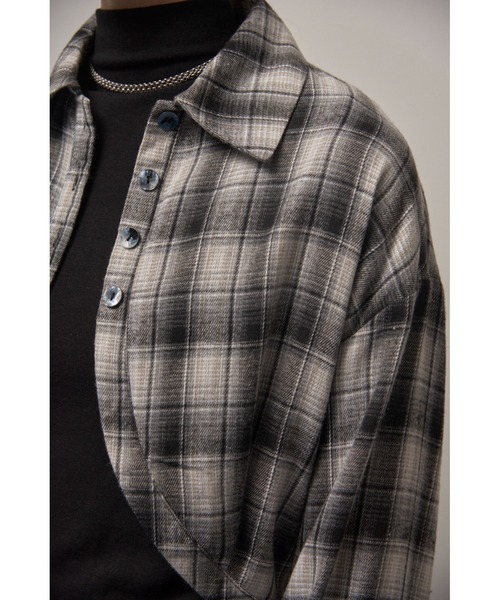 Solace（ソレイス）の「ラウンドカットクロップドチェックシャツ/セットアップ対応（シャツ/ブラウス・レディース・ブラック/ブラウン・FREE）」の15枚目の写真