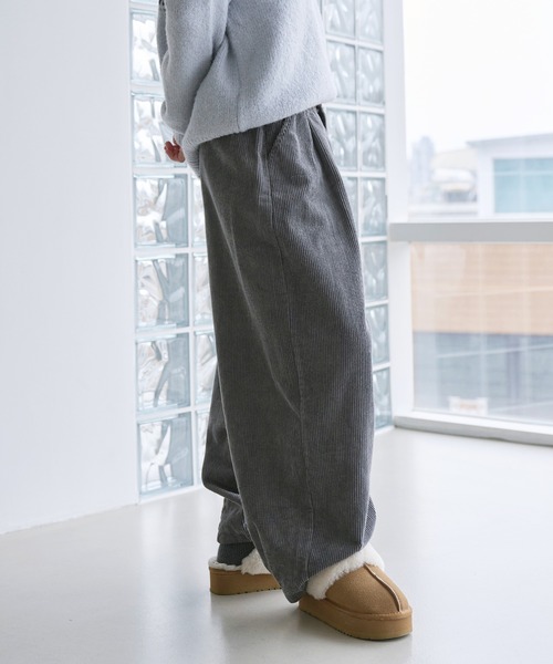 UNE MANSION（ユヌマンション）の「コーデュロイ バルーン ワイドパンツ（その他パンツ・レディース・グリーン/グレー/ブラック/オレンジ/ベージュ・FREE）」の16枚目の写真