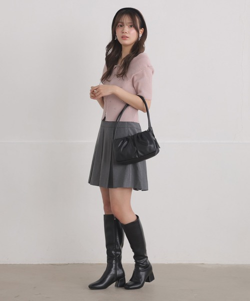 ALTROSE(アルトローズ)の「ハンドバッグ ギャザー 合成皮革 ペネロ(ハンドバッグ・レディース・ブラック/アイボリー/ブラウン・FREE)」の10枚目の写真