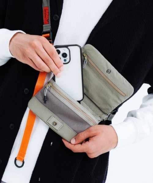 Topologie（トポロジー）の「Topologie/トポロジー Phone Sacoche 90