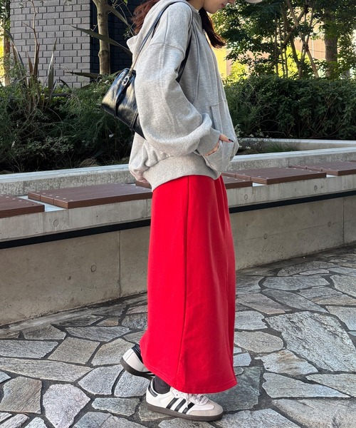 ISOOK（アイスー）の「【ISOOK / アイスー】オーバーサイズハーフジップパーカー / ビッグシルエット フーディ ルーズ丈 ZOZOTOWN限定（パーカー・レディース・グレー/ブラック・FREE）」の11枚目の写真