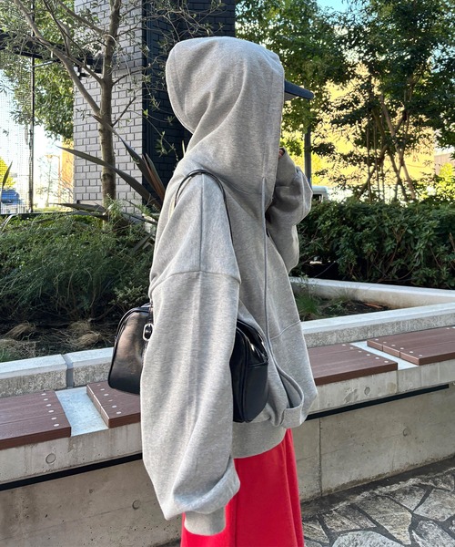 ISOOK（アイスー）の「【ISOOK / アイスー】オーバーサイズハーフジップパーカー / ビッグシルエット フーディ ルーズ丈 ZOZOTOWN限定（パーカー・レディース・グレー/ブラック・FREE）」の3枚目の写真