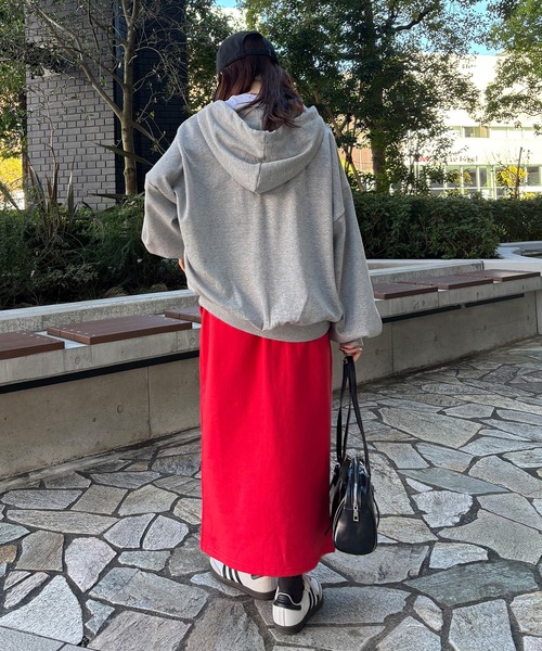 ISOOK（アイスー）の「【ISOOK / アイスー】オーバーサイズハーフジップパーカー / ビッグシルエット フーディ ルーズ丈 ZOZOTOWN限定（パーカー・レディース・グレー/ブラック・FREE）」の4枚目の写真