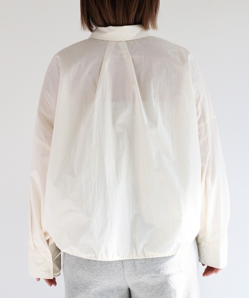 cepo(セポ)の「〈袖2way仕様〉クロップド丈 ビッグシルエットポケットシャツ(シャツ/ブラウス・レディース・オフホワイト/サックスブルー/ピンク/ベージュ・M)」の12枚目の写真