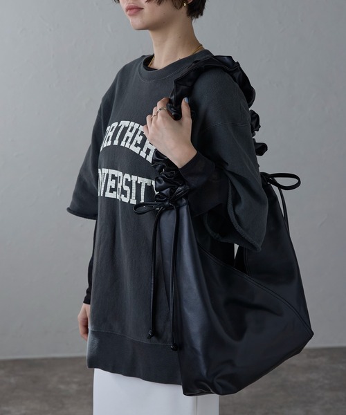 トライアングルギャザーPUレザーバッグ（ショルダーバッグ）｜Bonjour Sagan（ボンジュールサガン）