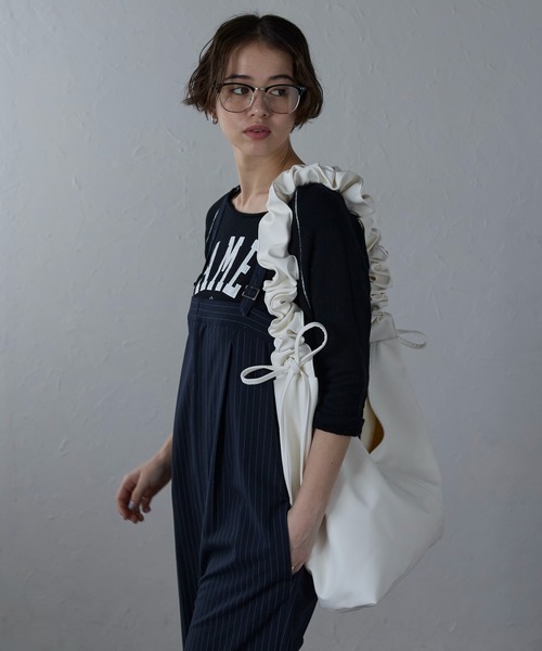 トライアングルギャザーPUレザーバッグ（ショルダーバッグ）｜Bonjour Sagan（ボンジュールサガン）