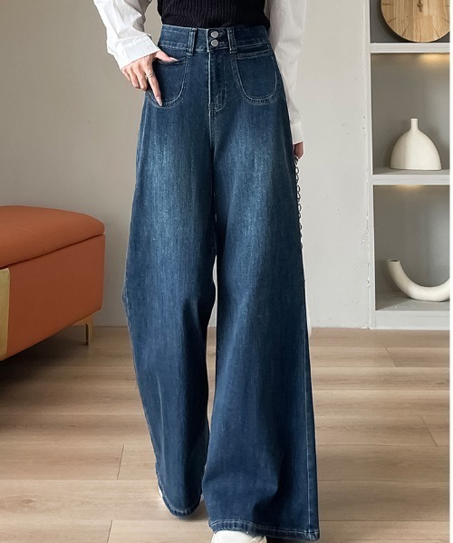 REBALANCE(リバランス)の「レディース デニム フレア(デニムパンツ・レディース・A・X-LARGE/LARGE/MEDIUM)」の4枚目の写真