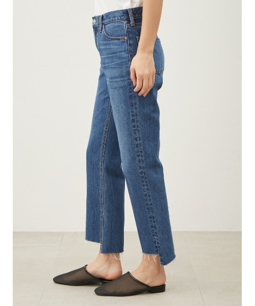 Mila Owen（ミラオーウェン）の「裾段差テーパードデニムパンツ（デニムパンツ・レディース・ピンク/インディゴブルー/ライトブルー/ブルー・00/2/1/0）」の8枚目の写真