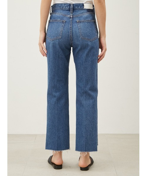 Mila Owen（ミラオーウェン）の「裾段差テーパードデニムパンツ（デニムパンツ・レディース・ピンク/インディゴブルー/ライトブルー/ブルー・00/2/1/0）」の9枚目の写真