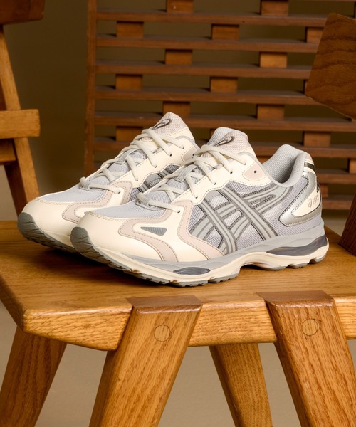 国内発送・すぐ届く【ASICS】GEL-K1011 スニーカー GEL-K1011 | Unisex | White/Pure Silver | Sportstyle Shoes
