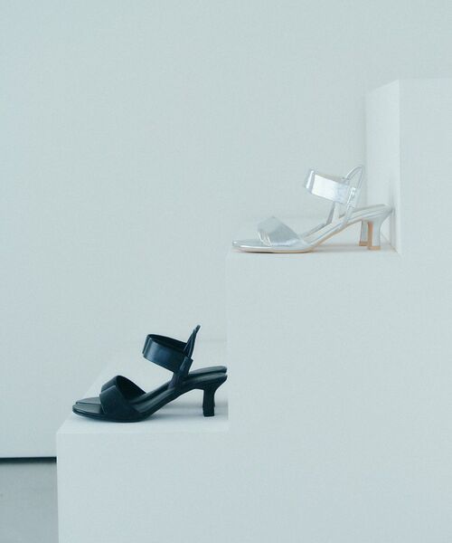 YECCA VECCA(イェッカヴェッカ)の「バーストラップサンダル(サンダル・レディース・ベージュ/シルバー/ブラック・22.5cm/23.5cm/24.5cm)」の10枚目の写真