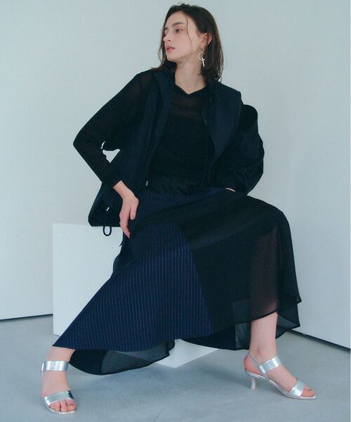 YECCA VECCA(イェッカヴェッカ)の「バーストラップサンダル(サンダル・レディース・ベージュ/シルバー/ブラック・22.5cm/23.5cm/24.5cm)」の12枚目の写真