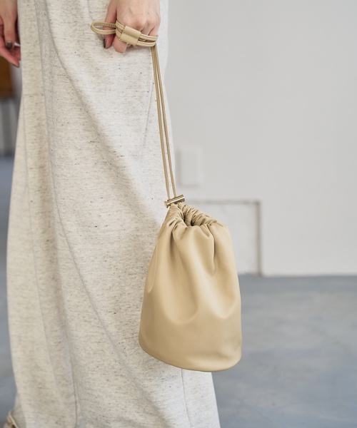 LE TALON(ルタロン)の「LE TALON NYLON PURSEバッグ(ショルダーバッグ・レディース・ベージュ/ブラック/レッド・FREE)」の11枚目の写真