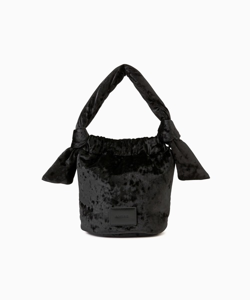 ROSE BUD（ローズバッド）の「ベロアギャザー巾着バッグ（ハンドバッグ・レディース・ブラック/ピンク・ONE SIZE）」の5枚目の写真