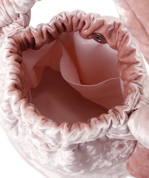 ROSE BUD（ローズバッド）の「ベロアギャザー巾着バッグ（ハンドバッグ・レディース・ブラック/ピンク・ONE SIZE）」の14枚目の写真