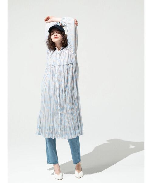 Lugnoncure(ルノンキュール)の「サテンキャップ《2025spring catalog item》(ハット・レディース・ネイビー/オレンジ/オフホワイト・F)」の5枚目の写真