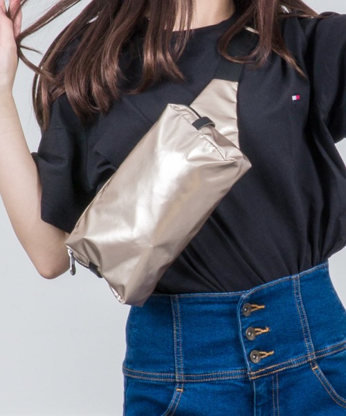 Jack Gomme（ジャックゴム）の「【JACK GOMME/ジャックゴム】ナイロン ボディバッグ ウェストポーチ ウェストバッグ BLOOM（ボディバッグ/ウエストポーチ・レディース・ホワイト/ゴールド/レッド/ライトブルー/ライトイエロー/ブルー/ブラック/カーキ/アイボリー/ガンメタ/ブラウン/オレンジ/イエロー/レッド系その他/ブルー系その他・FREE）」の14枚目の写真