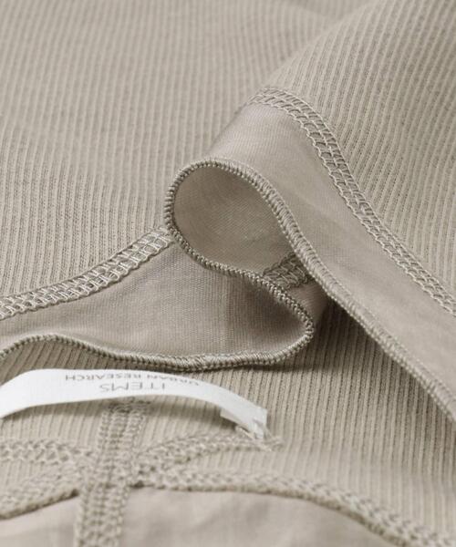 ITEMS URBANRESEARCH（アイテムズ アーバンリサーチ）の「フハクキリカエタンクトップ（タンクトップ・レディース・ライトベージュ/ブラック/ホワイト・FREE）」の6枚目の写真