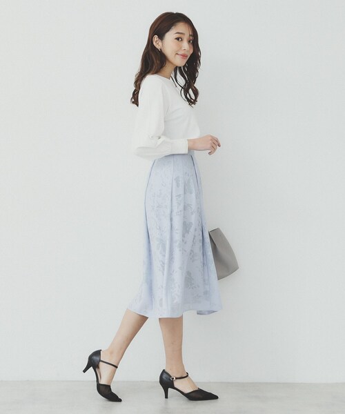 index（インデックス）の「パーツ付きハートネックニットトップス【洗濯機洗い可】（ニット/セーター・レディース・サンドベージュ/パープル/ネイビー/オフホワイト・38/42/40/36）」の7枚目の写真