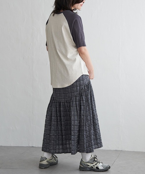 VENCEEXCHANGE（ヴァンスエクスチェンジ）の「WHISKERSラグランTシャツ（Tシャツ/カットソー・レディース・オフホワイト/アイボリー/チャコール・FREE）」の7枚目の写真