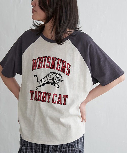 VENCEEXCHANGE（ヴァンスエクスチェンジ）の「WHISKERSラグランTシャツ（Tシャツ/カットソー・レディース・オフホワイト/アイボリー/チャコール・FREE）」の11枚目の写真