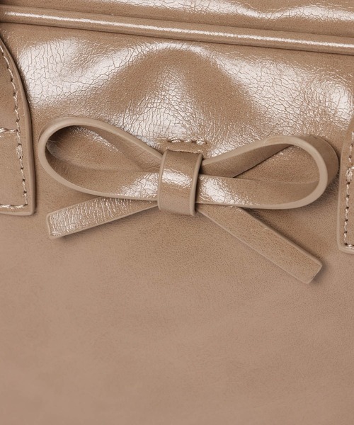 Heather（ヘザー）の「リボンボストンBAG　450351（ボストンバッグ・レディース・ブラック/ベージュ/レッド・ONE SIZE）」の8枚目の写真