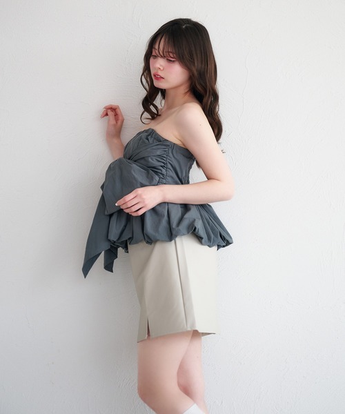 fupel(フぺル)の「2way balloon peplum ribbon blouse / 2way バルーンペプラムリボンブラウス(シャツ/ブラウス・レディース・ブラック/チャコールグレー/オフホワイト・FREE)」の5枚目の写真