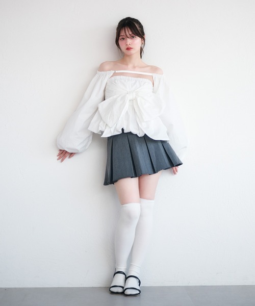 fupel(フぺル)の「2way balloon peplum ribbon blouse / 2way バルーンペプラムリボンブラウス(シャツ/ブラウス・レディース・ブラック/チャコールグレー/オフホワイト・FREE)」の13枚目の写真