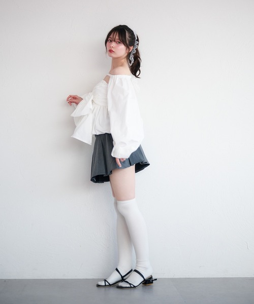 fupel(フぺル)の「2way balloon peplum ribbon blouse / 2way バルーンペプラムリボンブラウス(シャツ/ブラウス・レディース・ブラック/チャコールグレー/オフホワイト・FREE)」の14枚目の写真