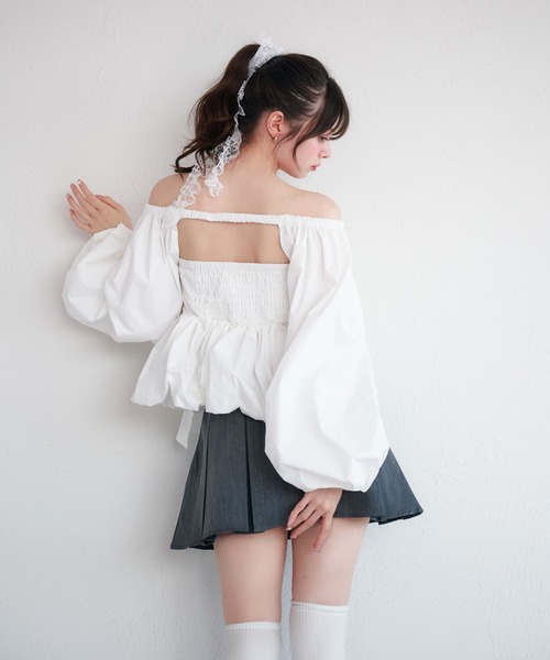 fupel(フぺル)の「2way balloon peplum ribbon blouse / 2way バルーンペプラムリボンブラウス(シャツ/ブラウス・レディース・ブラック/チャコールグレー/オフホワイト・FREE)」の17枚目の写真