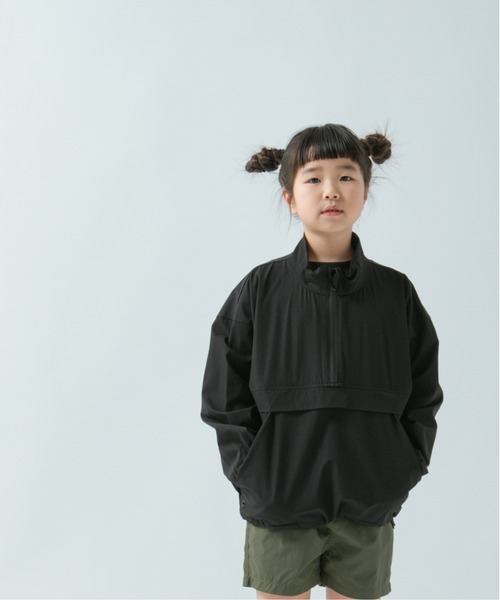 LOWRYS FARM（ローリーズファーム）の「ＳＷＩＭアノラックラッシュガード　324083（ラッシュガード・キッズ・ブラック/イエロー・120cm/110cm/150cm/140cm/130cm）」の2枚目の写真