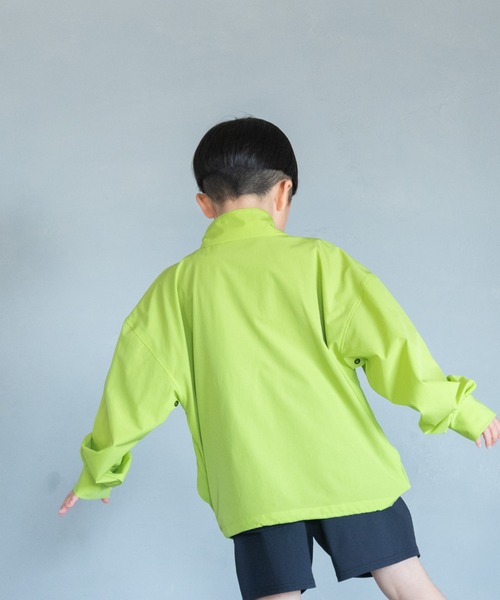 LOWRYS FARM（ローリーズファーム）の「ＳＷＩＭアノラックラッシュガード　324083（ラッシュガード・キッズ・ブラック/イエロー・120cm/110cm/150cm/140cm/130cm）」の21枚目の写真