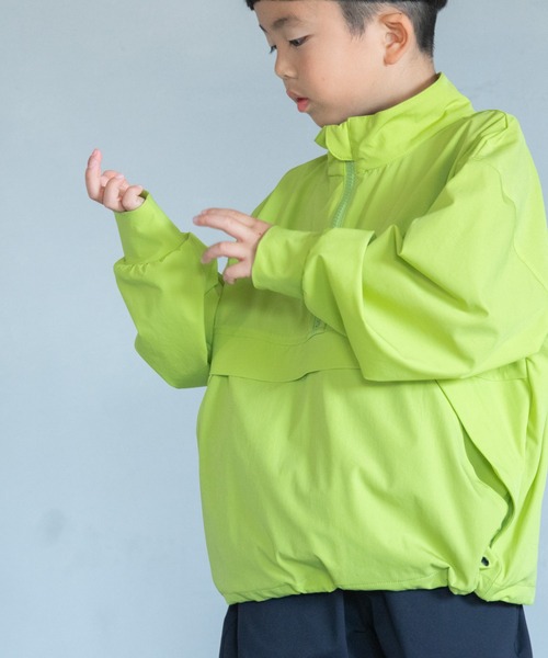 LOWRYS FARM（ローリーズファーム）の「ＳＷＩＭアノラックラッシュガード　324083（ラッシュガード・キッズ・ブラック/イエロー・120cm/110cm/150cm/140cm/130cm）」の20枚目の写真