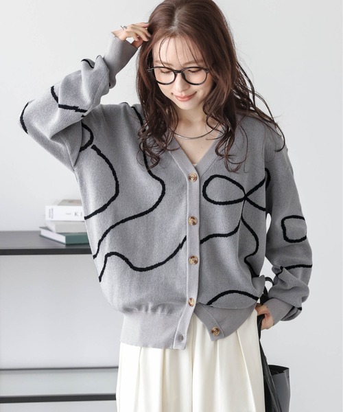 AMELY（エミリー）の「リボンラインニットカーディガン（カーディガン/ボレロ・レディース・ベージュ/グレー/ブラック/アイボリー・フリー）」の4枚目の写真