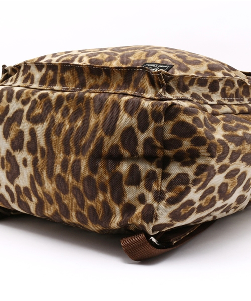 HEAD PORTER(ヘッドポーター)の「LEOPARD/2WAY BAG(バックパック/リュック・メンズ・レオパード・FREE)」の4枚目の写真